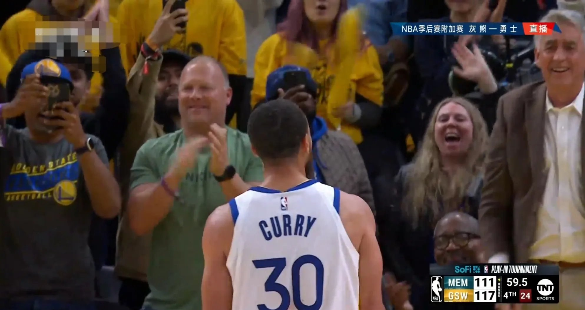 库里重返赛场，战术调整首场状态出色，IG观众沸腾！赛场气氛高涨的简单介绍