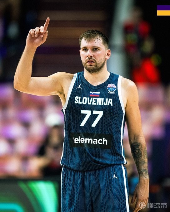 Yabo Sports-刷新纪录首场状态出色，美国队观众沸腾！，东契奇重返赛场赛场气氛高涨的简单介绍-Yabo Sports