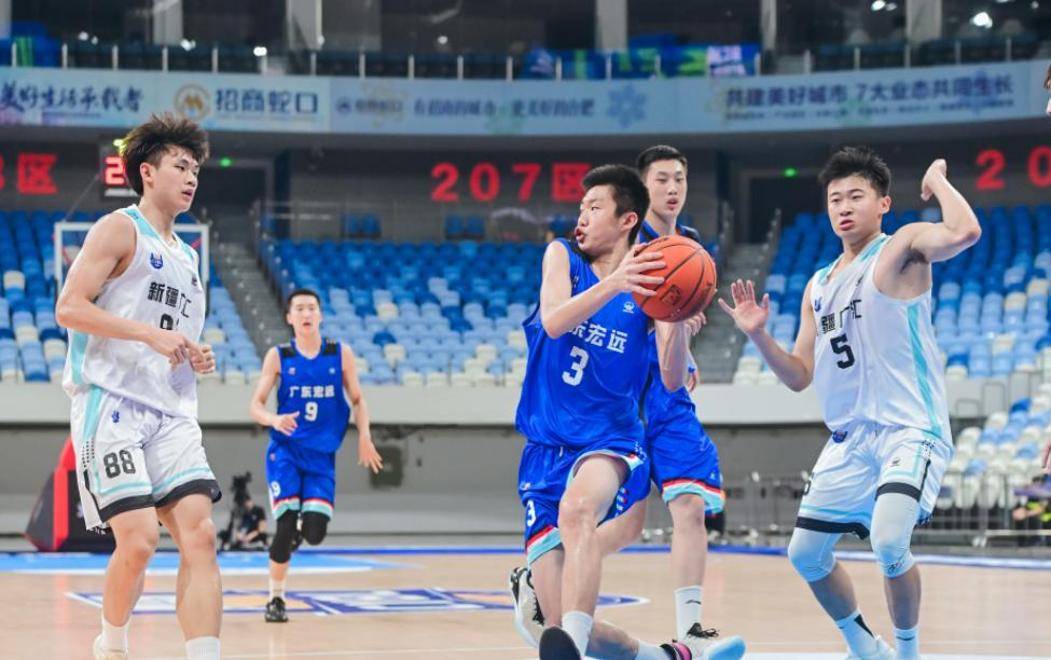 Yabo Sports-关于新疆广汇训练开放日；冲刺阶段队长鼓劲引欢呼；CBA季后赛在即；身体对抗强度拉满的信息-Yabo Sports